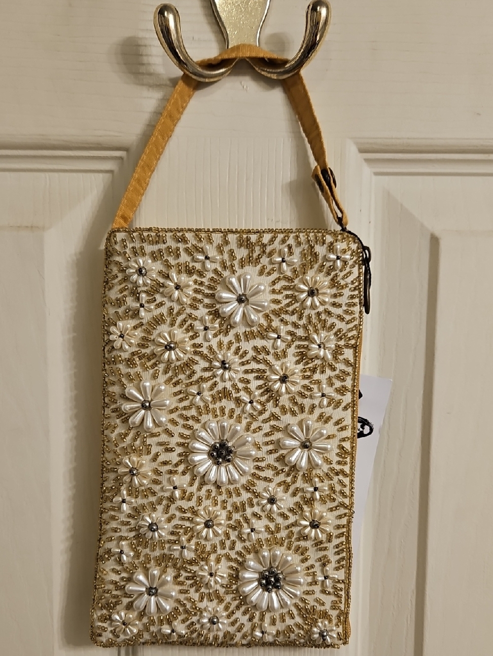 Bamboo Company Hand Beaded Floral Wristlet